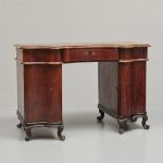1084 9404 WRITING DESK